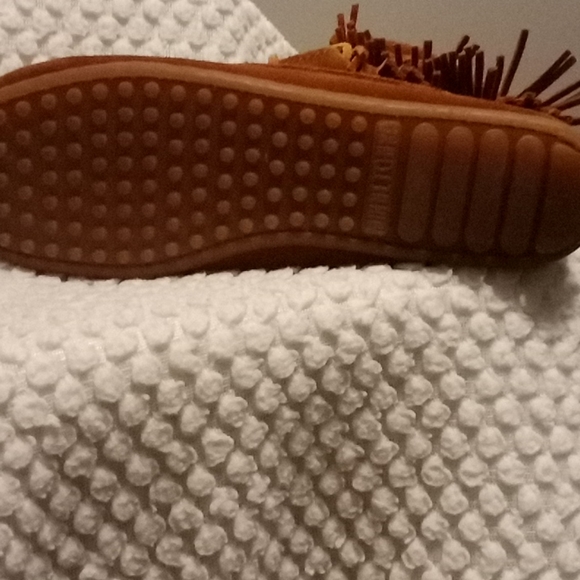 Woman's ankle moccasins - Picture 4 of 5